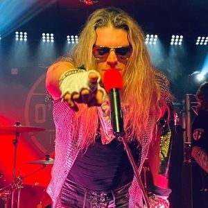 Meet your Posher, Jet